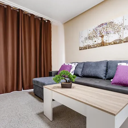 Apartamento Concordia Apartment *